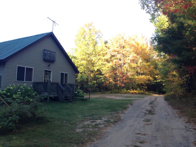 Twin Lakes Lodge